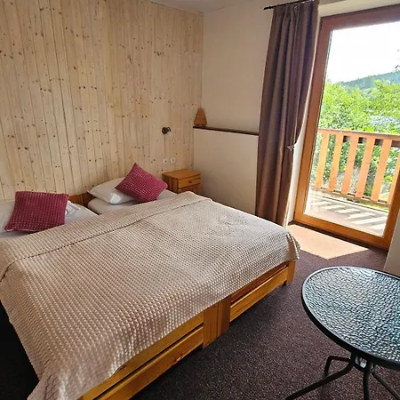 Mala Narnia Guest house Frymburk