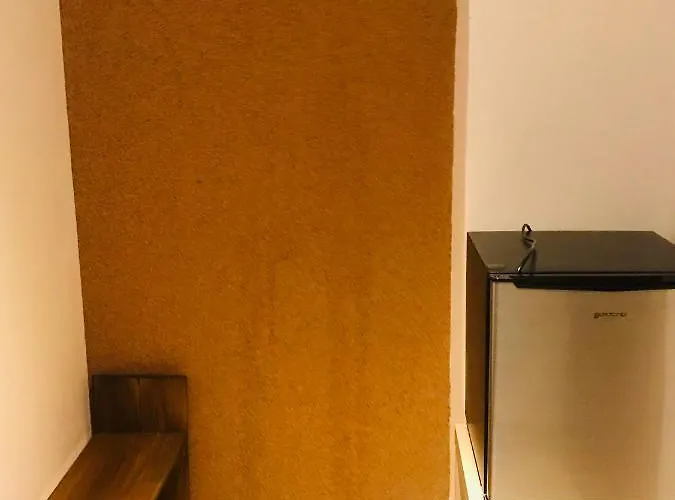 Mala Narnia Πανσιόν 3*
